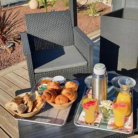 De La Mare Aux Chevres Reux