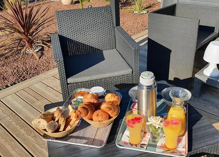 De La Mare Aux Chevres Reux