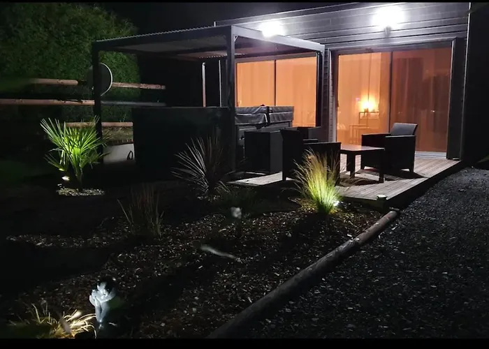 De La Mare Aux Chevres לינה וארוחת בוקר 3*