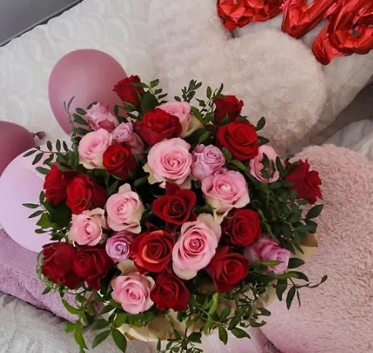 לינה וארוחת בוקר De La Mare Aux Chevres